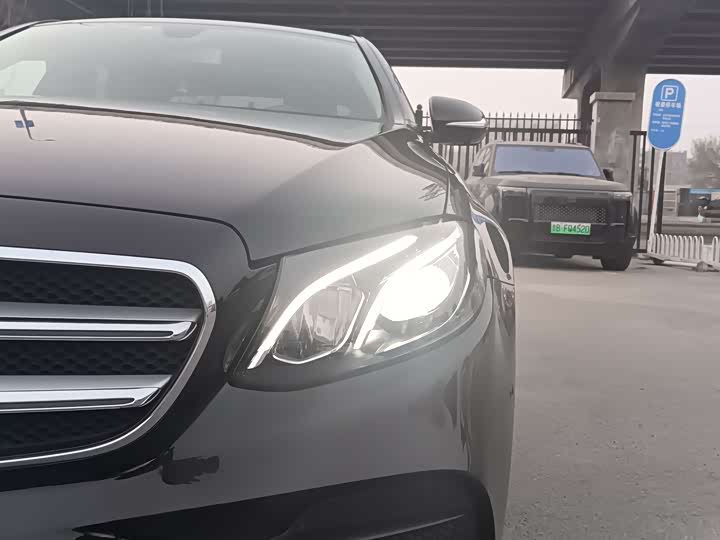Mercedes-Benz E-Class 2020 E 300 L — фото 3