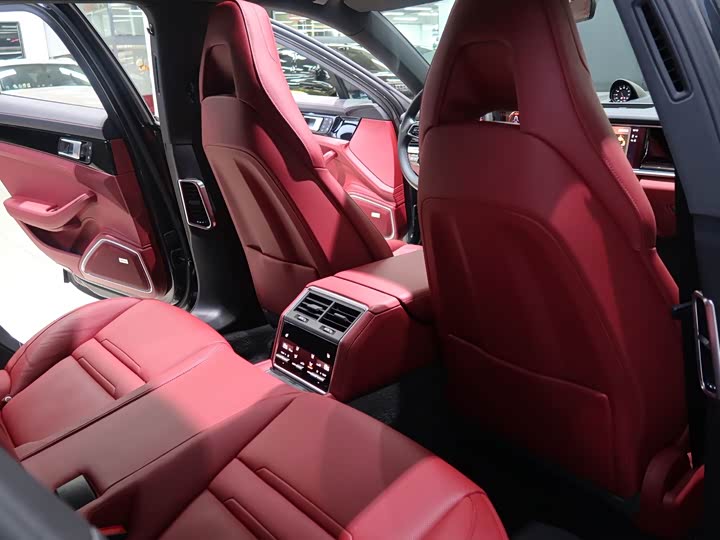 Porsche Panamera 2023 Panamera 4 Sport Turismo 2.9 T — фото 12
