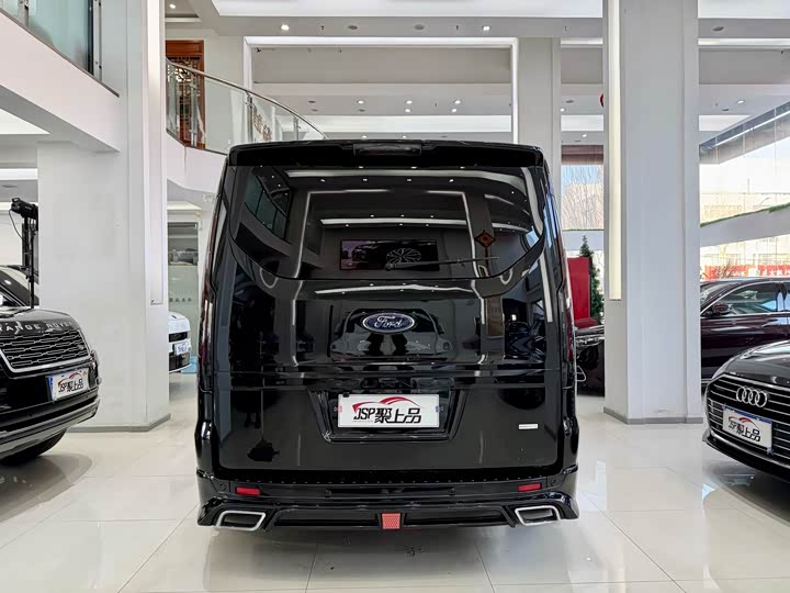 Ford Tourneo — фото 20