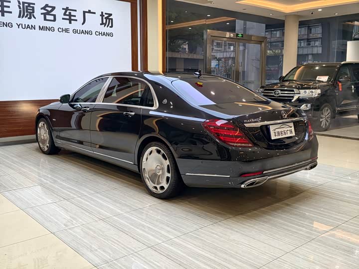 Maybach S-Class 2019 S 680 — фото 31