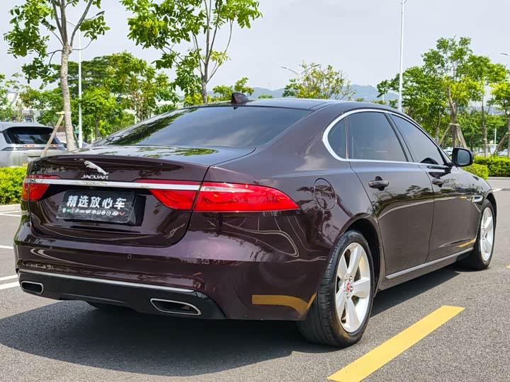 Jaguar XFL 2018 XFL 2.0 T 200 PS — фото 4