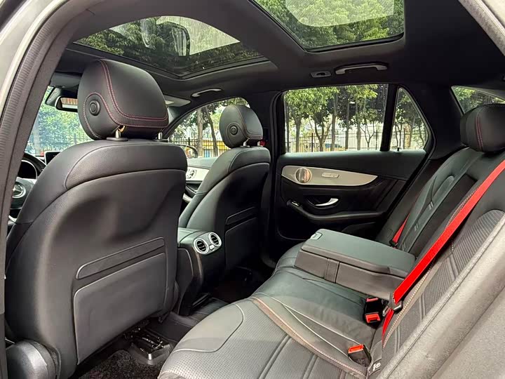 Mercedes-Benz GLC 2017 AMG GLC 43 4 MATIC — фото 33