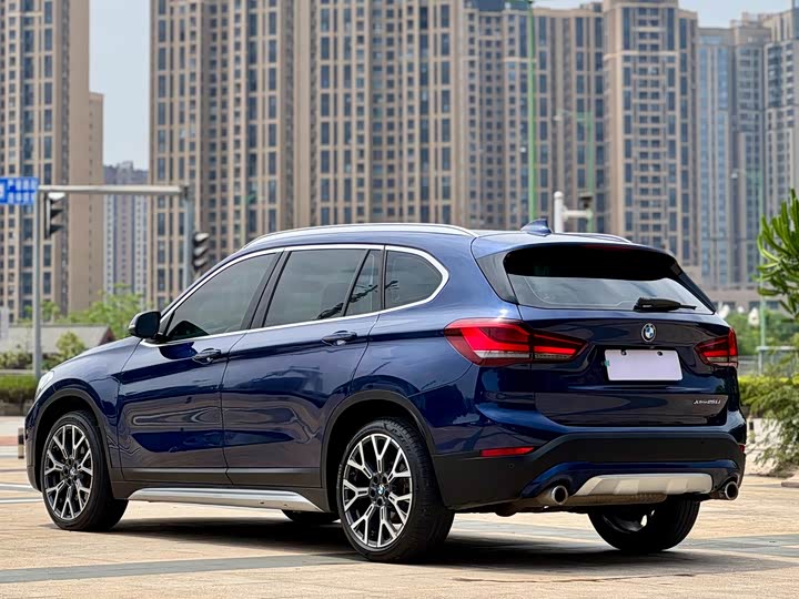 BMW X1 2020 x Drive 25 Li — фото 11