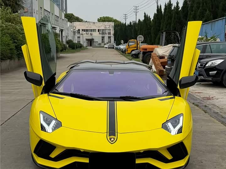 Lamborghini Aventador 2018 Aventador S Roadster — фото 4