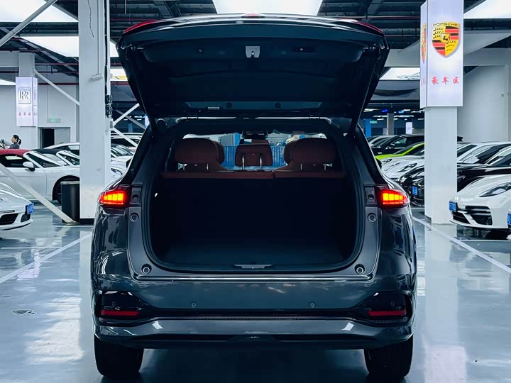 Changan CS75 PLUS 2025 1.5 T — фото 11