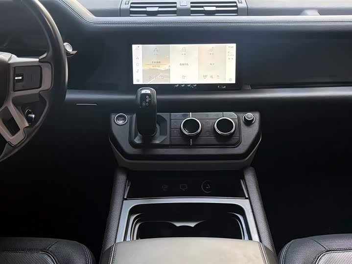Land Rover Defender — фото 14