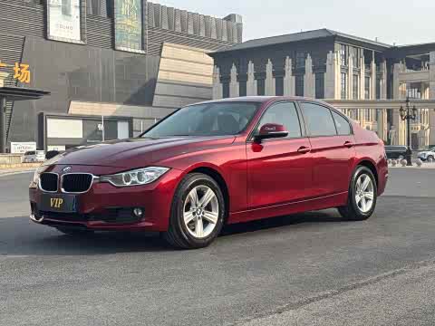 BMW 3-Series 2015 320i — фото 16