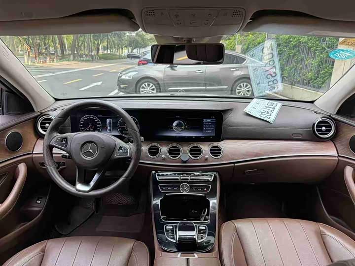 Mercedes-Benz E-Class 2017 E 320 L 4 MATIC — фото 7