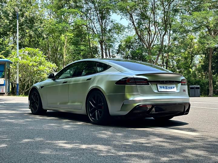 Tesla Model S 2023 Plaid — фото 3