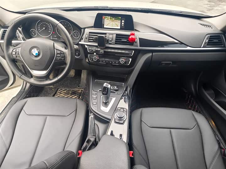 BMW 3 Series 320Li стиль — фото 5
