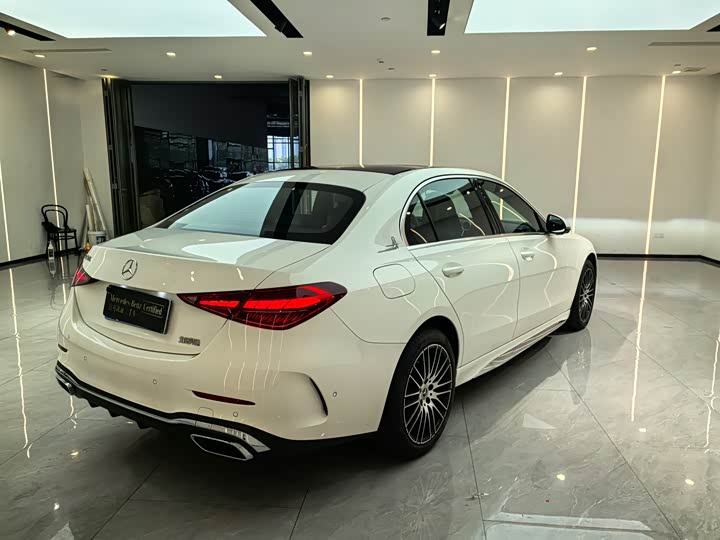 Mercedes-Benz C-Class 2024 C 260 L — фото 12