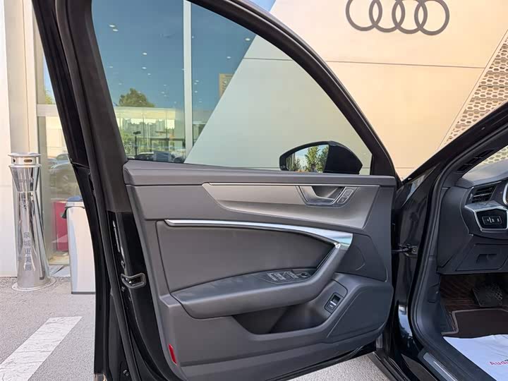 Audi A6L 2023 45 TFSI — фото 15