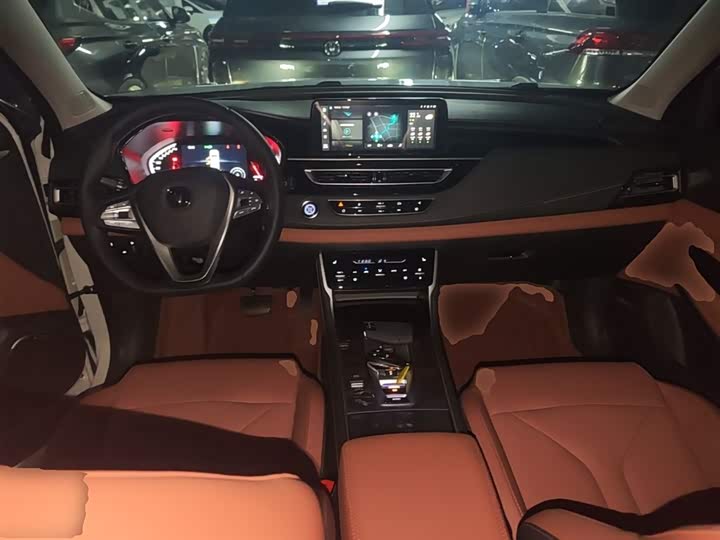 Changan CS75 2024 1.5 T DCTPremium — фото 10