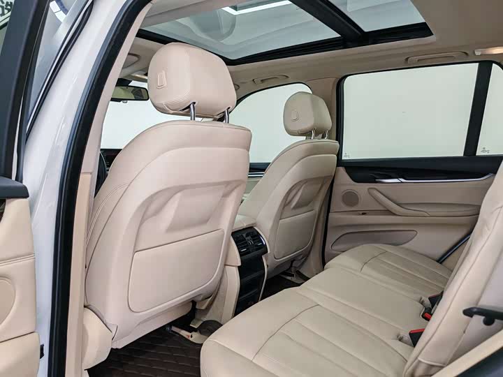 BMW X5 2014 x Drive 35i — фото 15