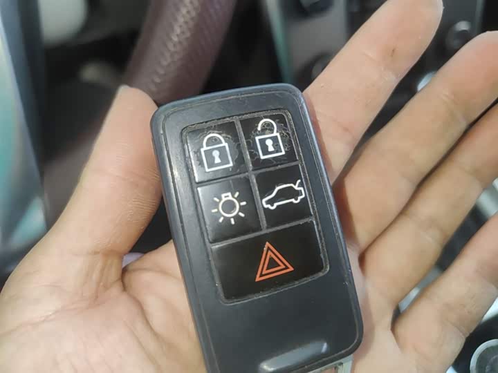 Volvo S80L 2014 2.0 T 5 — фото 9