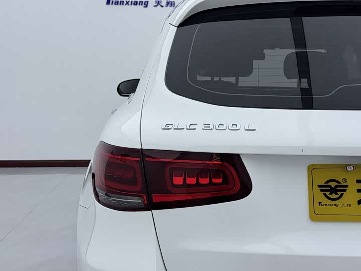 Mercedes-Benz GLC 2022 GLC 300 L 4 MATIC — фото 19