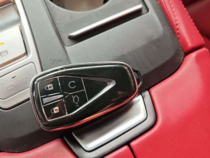 Changan CS75 PLUS 2022 1.5 T ATPremium — фото 9