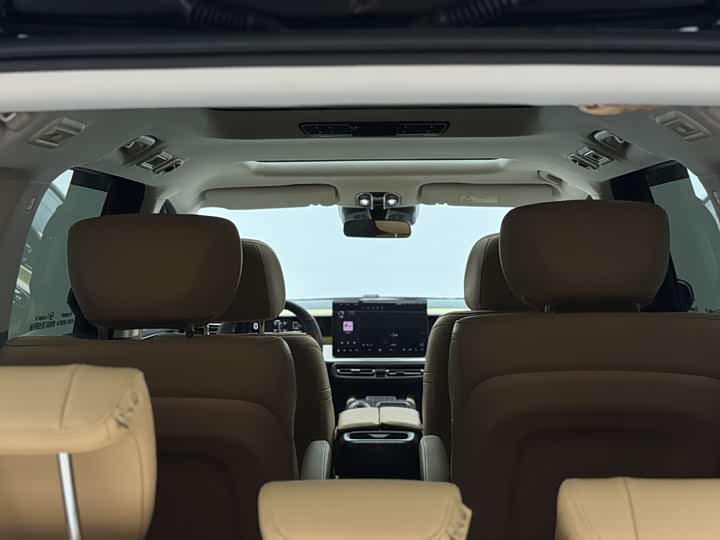 Trumpchi E 8 PHEV 2024 150km MAX — фото 19