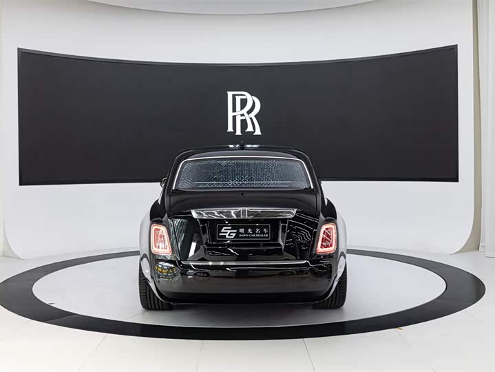 Rolls-Royce Phantom — фото 5