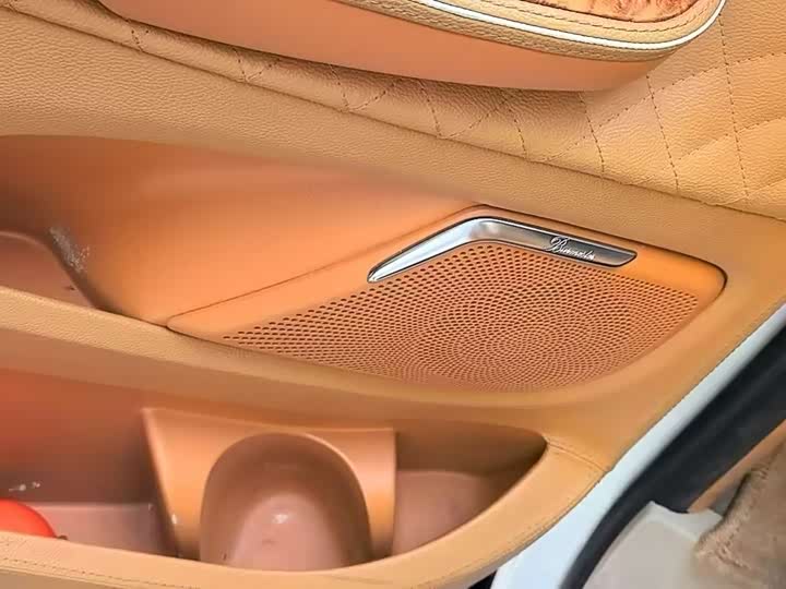 Mercedes-Benz V-Class 2017 V 260 L — фото 6
