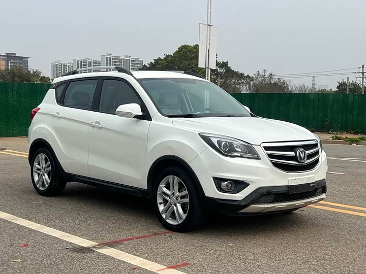 Changan CS35 2017 1.6 L MTLuxury — фото 3