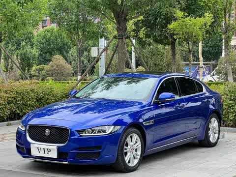 Jaguar XEL 2018 2.0 T 200 PS — фото 16