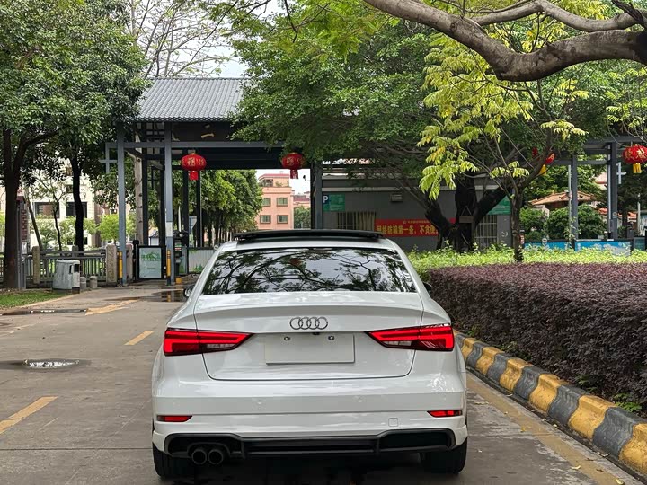 Audi A3 2017 Limousine 35 TFSI Sport — фото 39