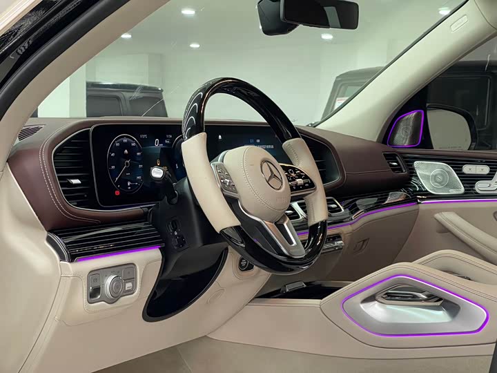 Mercedes-Benz GLS 2023 GLS 450 4 MATIC Luxury — фото 7