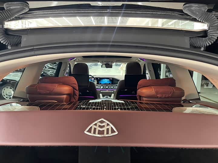 Mercedes-Benz GLS 2023 GLS 450 4 MATIC Luxury — фото 34