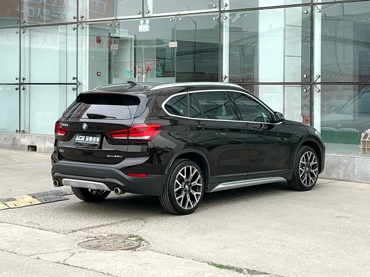 BMW X1 2020 x Drive 25 Li — фото 4