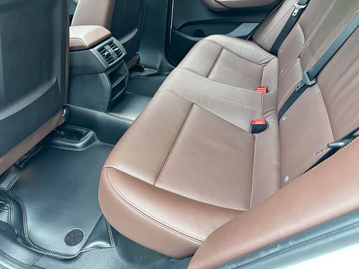 BMW X4 2014 x Drive 20i X — фото 19