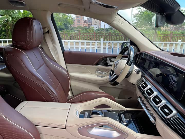 Maybach GLS 2022 GLS 480 4 MATIC — фото 8