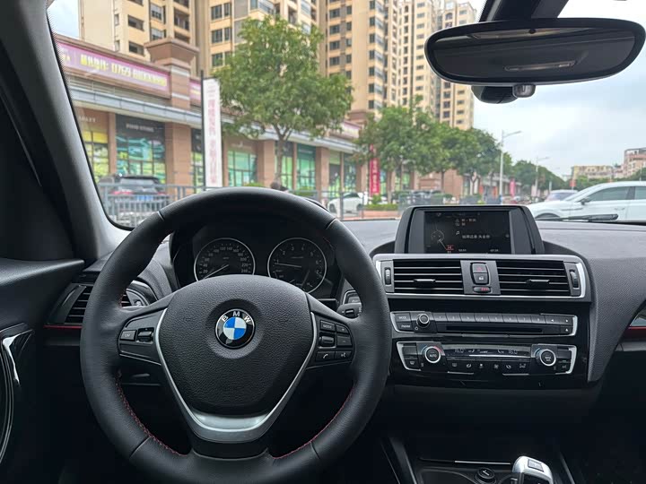 BMW 1 Series — фото 14