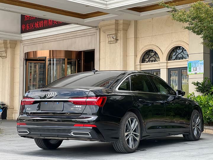 Audi A6L 2019 40 TFSI — фото 8