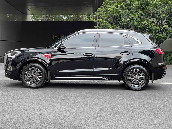 Hongqi HS5 2023 2.0 T Pro — фото 9