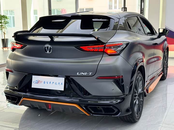 Changan UNI-T 2023 1.5 T Flagship — фото 10