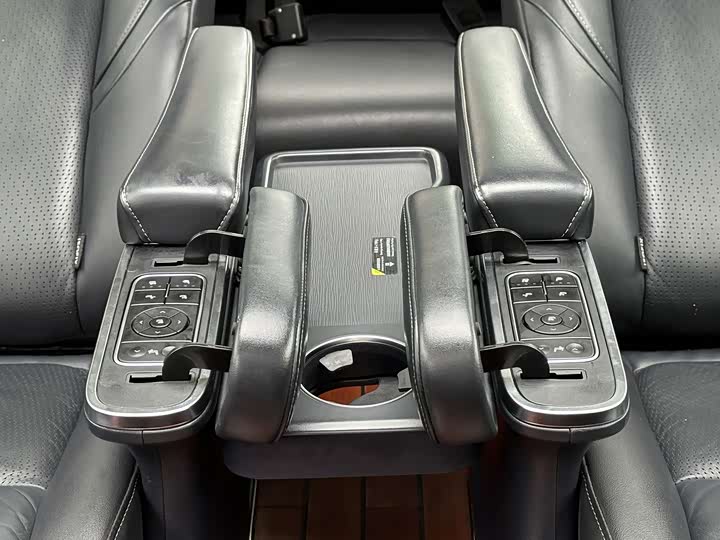 Trumpchi M8 2021 390 T — фото 15