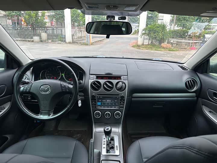 Mazda 6 2015 2.0 L AT Luxury — фото 17