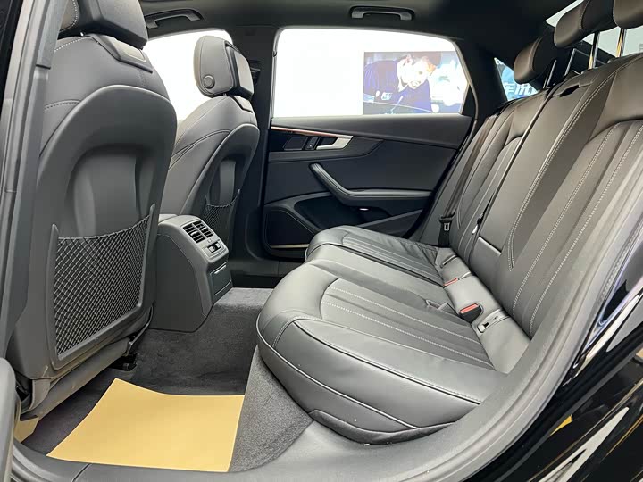 Audi A4L 2023 40 TFSI Bang&Olufsen — фото 24