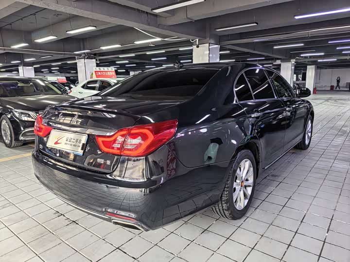 Hongqi H7 2017 2.0 T Luxury — фото 12