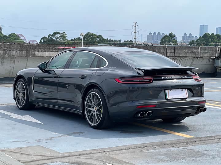 Porsche Panamera 2017 Panamera 4 E-Hybrid 2.9 T — фото 4