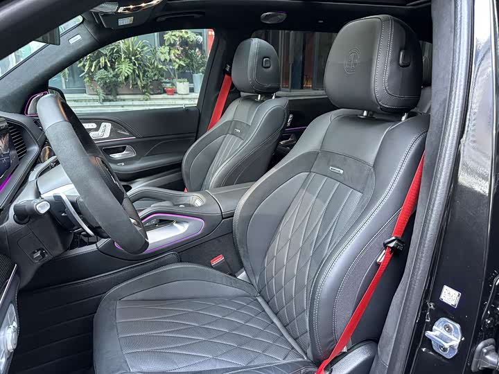 Mercedes-Benz GLS 2024 AMG GLS 63 4 MATIC+ — фото 9