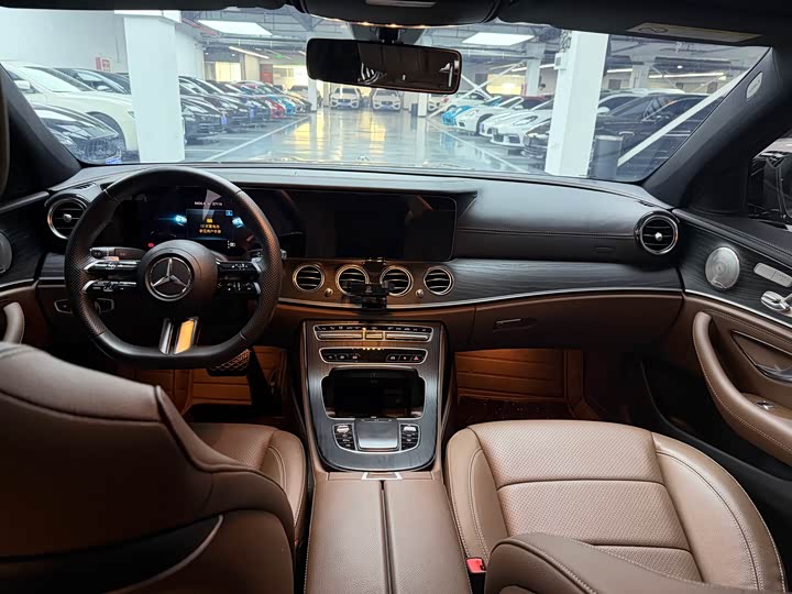 Mercedes-Benz E-Class E 300 L стиль — фото 8