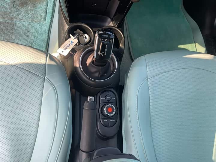MINI Hatch — фото 16