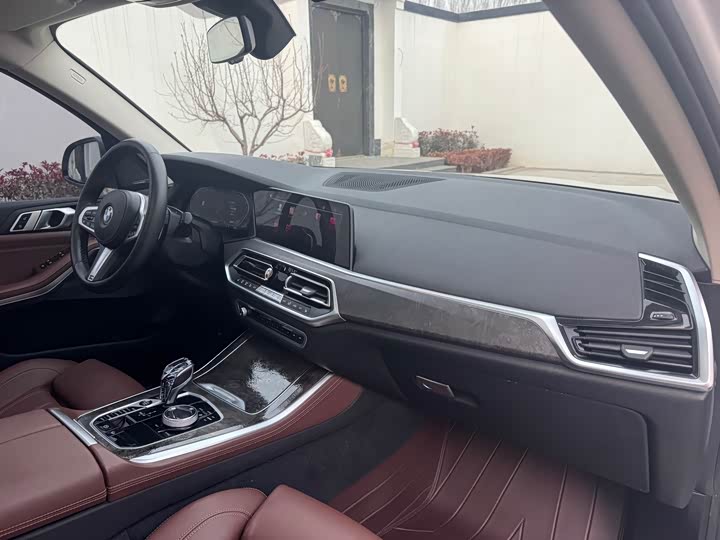BMW X5 2019 x Drive 40i M — фото 7