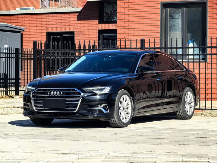 Audi A6L 2024 40 TFSI