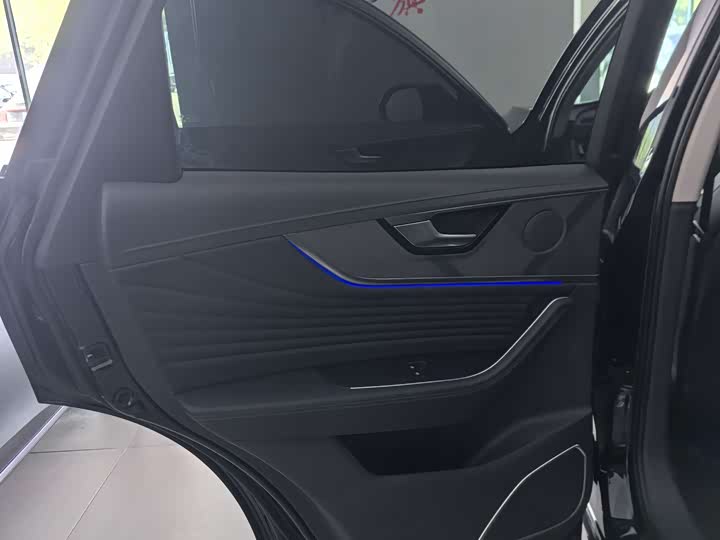 Hongqi HS5 2023 2.0 T Pro — фото 10