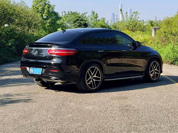 Mercedes-Benz GLE 2017 GLE 500 4 MATIC SUV — фото 5