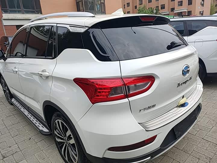 Trumpchi GS4 2017 235 T AT 2 WD — фото 5