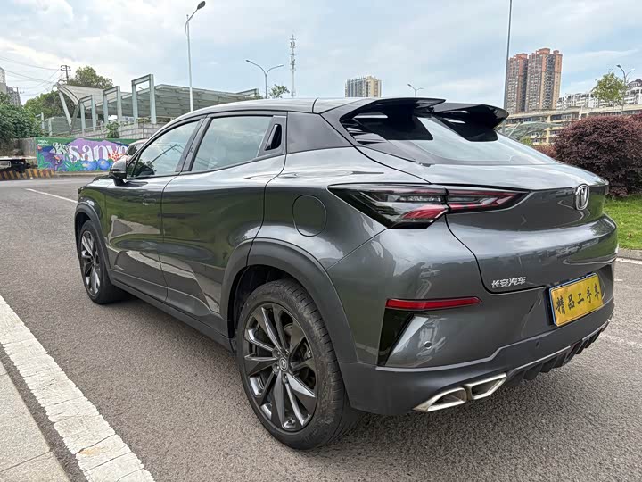 Changan UNI-T 2020 1.5 T Premium — фото 5